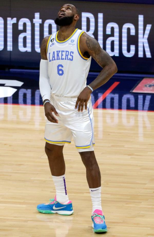 LeBron James during Lakers game against the Pelicans on Feb. 4, 2023.