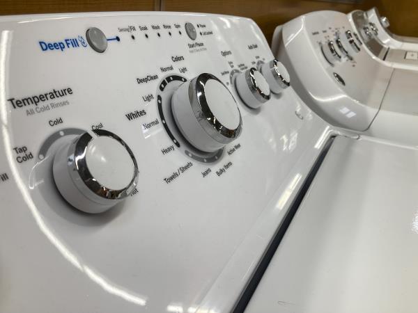 General Electric washing machines are displayed at a retailer, Friday, Sept. 15, 2023, in Marietta, Ga. On Tuesday, the Co<em></em>nference Board reports on U.S. co<em></em>nsumer co<em></em>nfidence for September. (AP Photo/Mike Stewart)