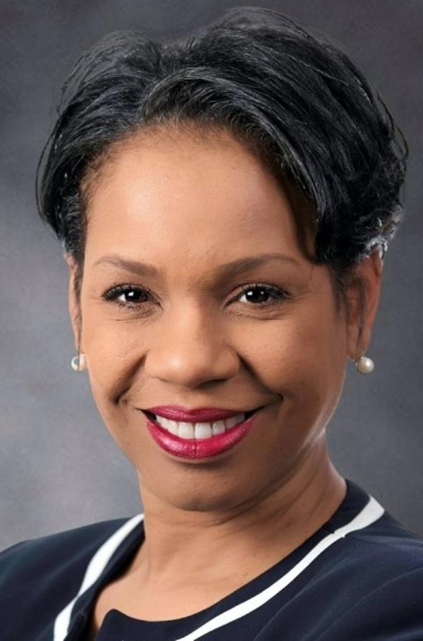 Councilmember Kamillah Hanks