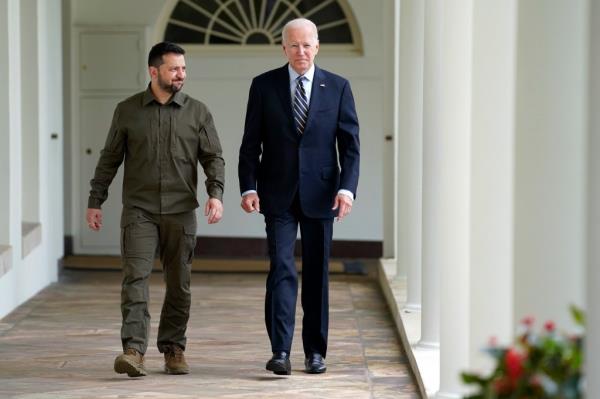 Joe Biden and Volodymyr Zelensky