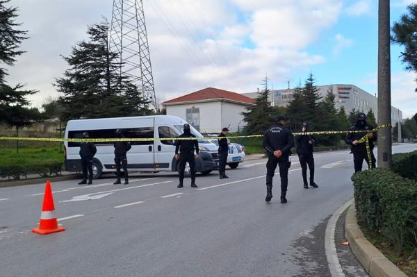 Police have cordon off the road leading to Procter & Gamble's factory in Gebze, Turkey, after a gunman took seven workers hostage.