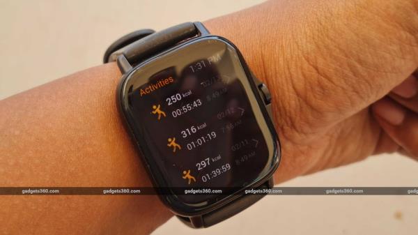 Top Smartwatch Deals Under Rs. 10,000 During Amazon Great Republic Day Sale 2024