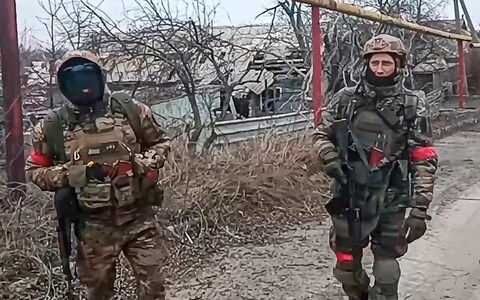 An image from the Russian Defence Ministry on Mo<em></em>nday purporting to show two of its soldiers in Avdiivka