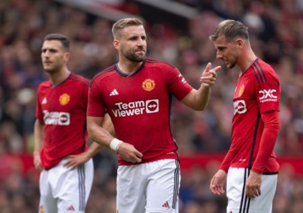 Luke Shaw and Mason Mount also face periods on the Manchester United sidelines