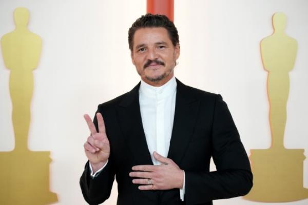 Pedro Pascal. 