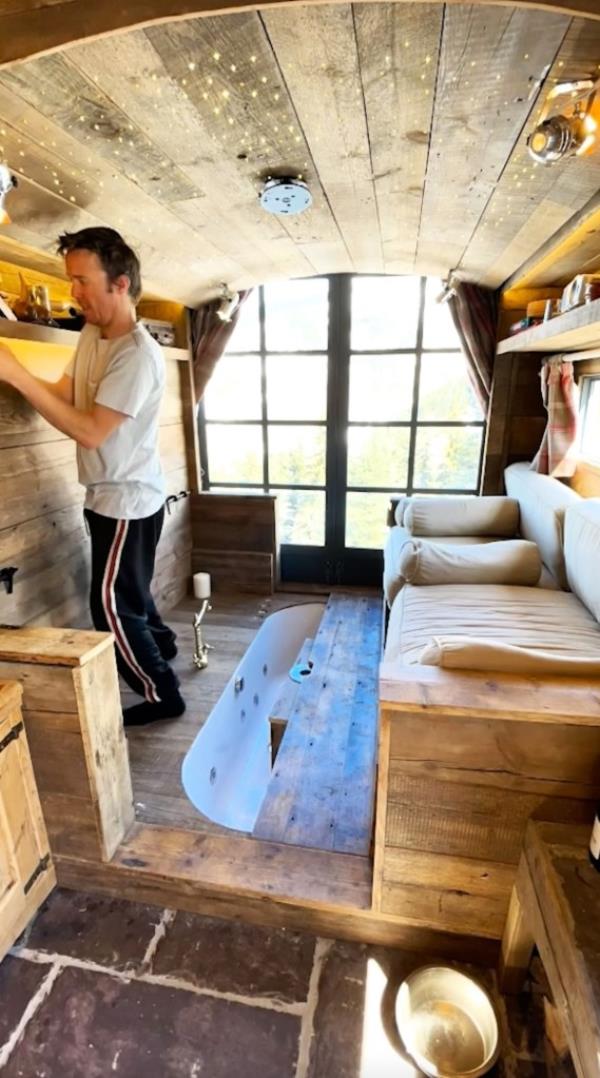 chalet on wheels