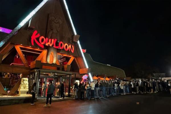 The restaurant shared photos of eager customers standing in a line running out into the parking lot just after 8:30 p.m.; saying they were grateful for the hundreds of customers waiting outside.