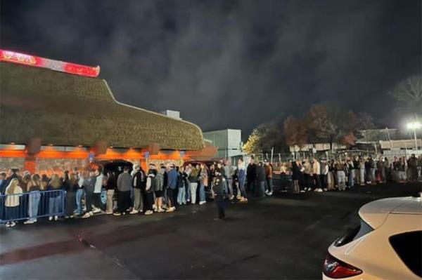 The restaurant shared photos of eager customers standing in a line running out into the parking lot just after 8:30 p.m.; saying they were grateful for the hundreds of customers waiting outside.