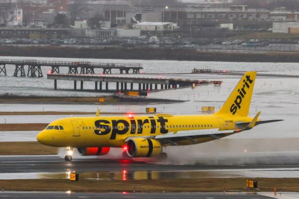 Spirit Airlines plane