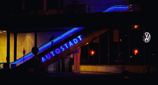 Escalator to the Autostadt