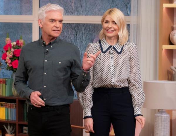 Phillip Schofield and Holly Willoughby