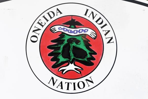  o<em></em>neida Indian Nation insignia.