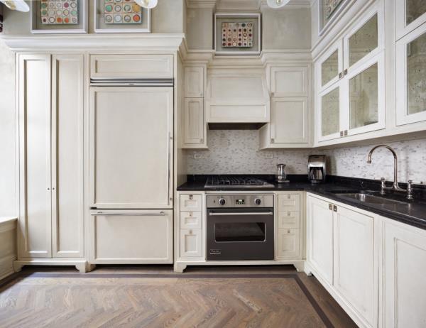 Interior of the kitchen. 