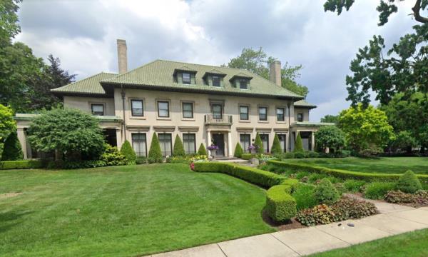 Hoover's mansion.