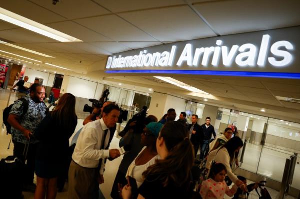 Haitian-American citizens arrive to Miami airport