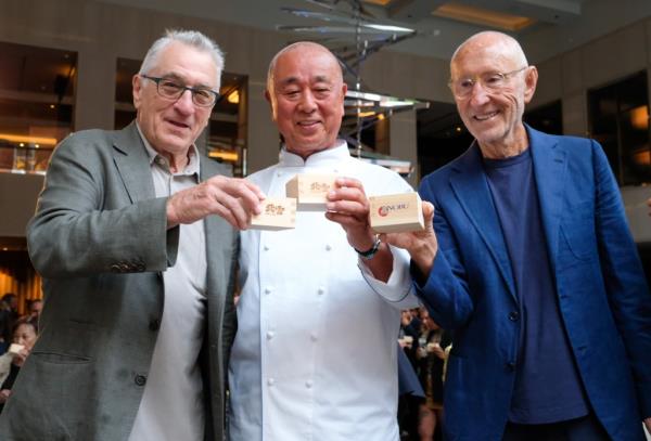 De Niro, Matsuhisa and fellow co-founder Meir Teper, a film producer, at an event in the Nobu Lo<em></em>ndon last year. 