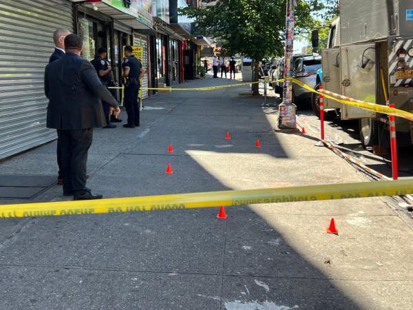 NYPD investigates the scene wher<em></em>e two females wher<em></em>e shot near 512 East 138th Street in the Bronx, NY, Thursday, Sept. 14, 2023