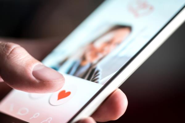 The new pay-for-play tier was offered to less than 1% of Tinder users, according to the company.