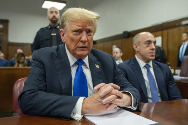 Former U.S. President Do<em></em>nald Trump appears in court for his hush mo<em></em>ney trial at Manhattan Criminal Court on May 30, 2024 in New York City.