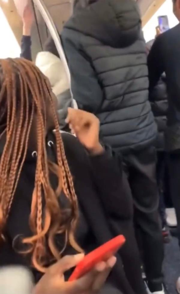 Shocking video shows the moment commuters on the Paris metro began an antisemitic chant,