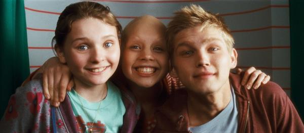 MY SISTER'S KEEPER, from left: Abigail Breslin, Sofia Vassilieva, Evan Ellingson, 2009. ?New Line Cinema/courtesy Everett Collection