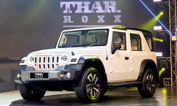 Mahindra Thar Roxx 1