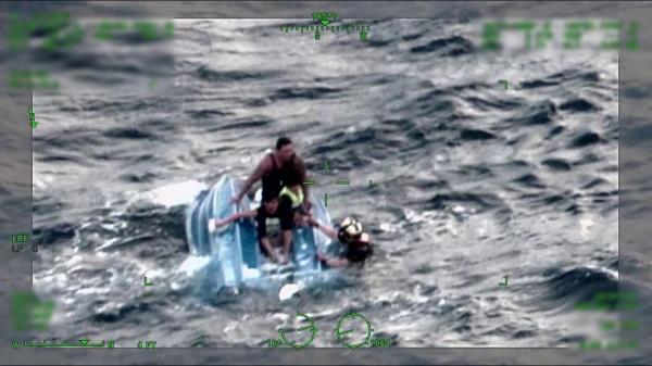 The Ho<em></em>nolulu sector of the US Coast Guard (USCG) heard the call and sent helicopter and airplane crews to search the seas to try and locate the man. 