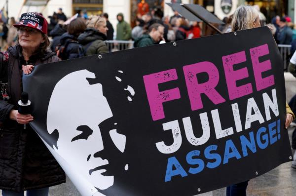 Supporters of WikiLeaks founder Julian Assange protest on the day he appeals in a British court against his extradition to the United States