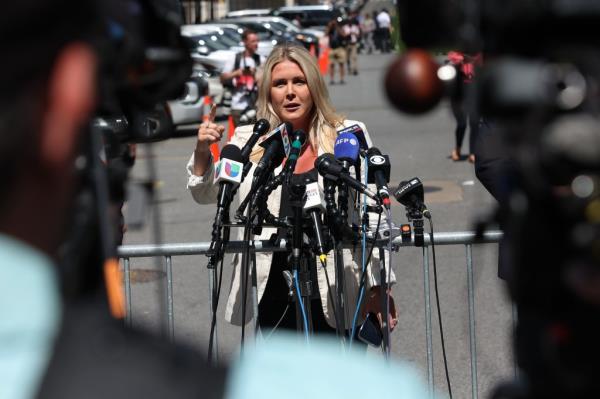 Trump 2024 Natio<em></em>nal Press Secretary Karoline Leavitt speaking at a press co<em></em>nference during former President Do<em></em>nald Trump's hush mo<em></em>ney trial in New York City