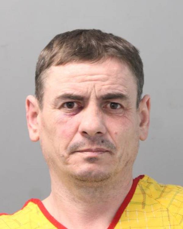 Ryszard Murawski admitted to fatally stabbing his wife outside their Lindenhurst home on Jan. 3, 2024.