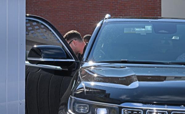 Timberlake arrives at his lawyer's office in Sag Harbor to address his drunk driving arrest.