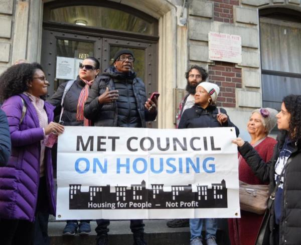 Tenants of 705 & 709 W 170th Street held a press co<em></em>nference to fight NYC’s worst landlord.