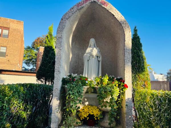 Statue of St. Therese of Lisieux