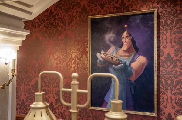 Preview NEW Disney Villain Details Coming to a Popular Disney Restaurant