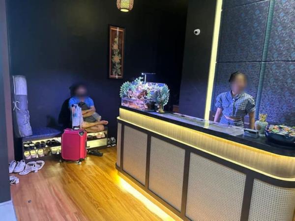 In JB, Immigration Dept detains 69 in raids on seven massage parlours, hair salons raking in RM4.2m a mo<em></em>nth 